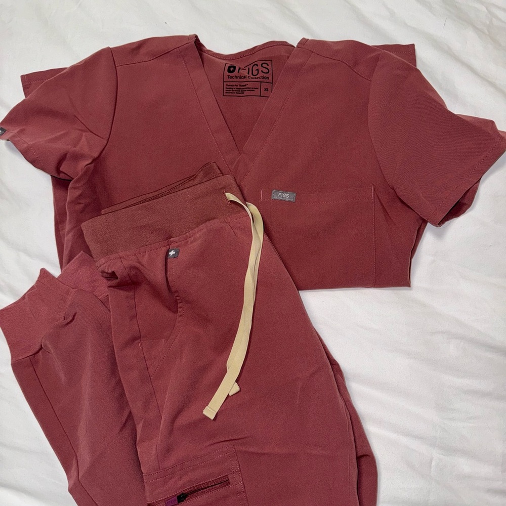 Figs Mauve Set Zamora Joggers XS